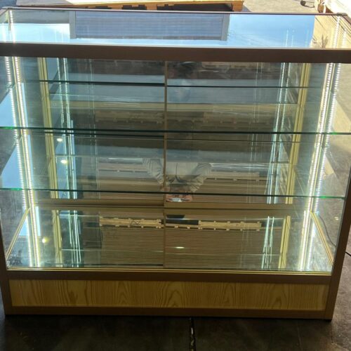 Counter Showcase